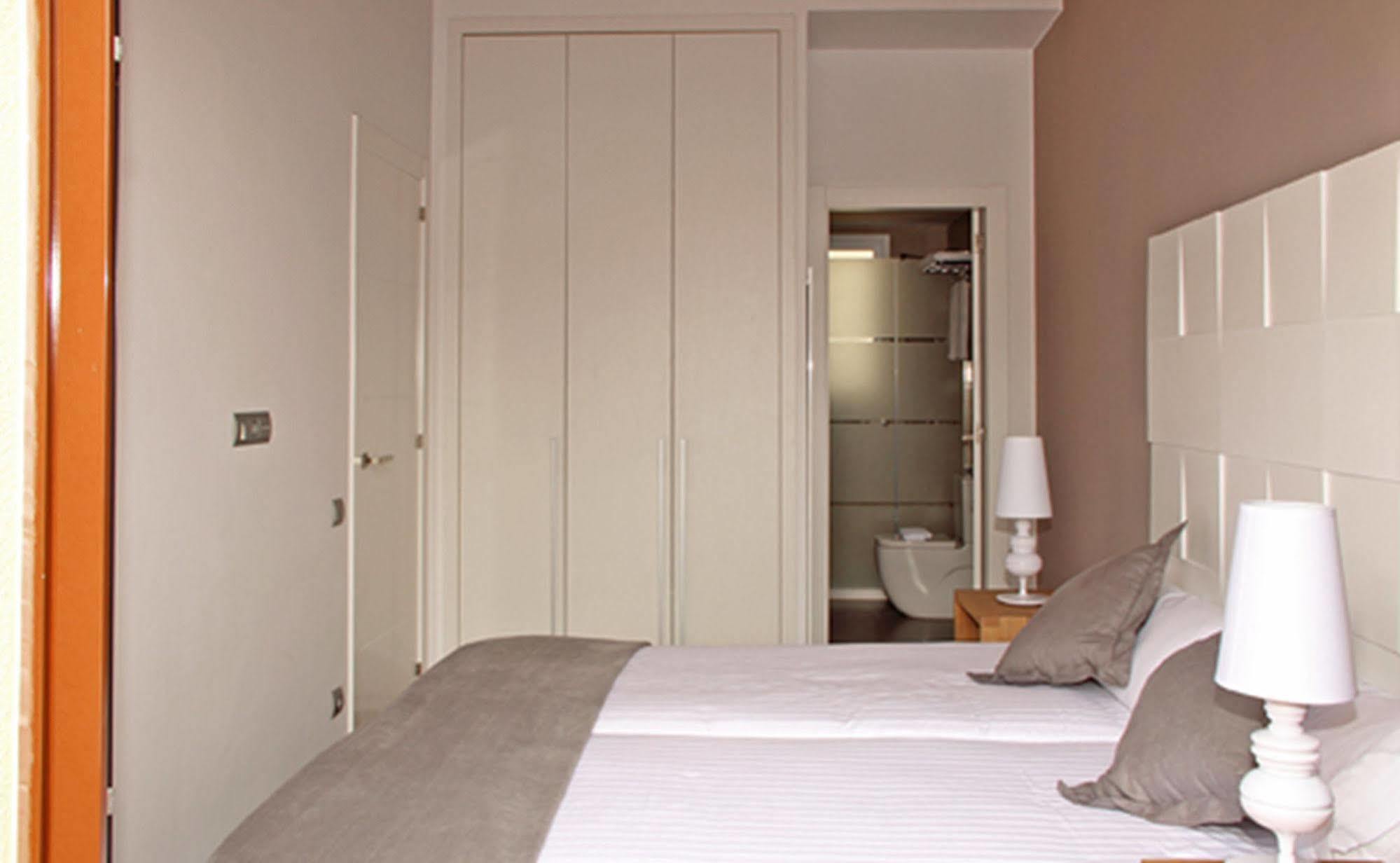 Mh Apartments Center Βαρκελώνη Δωμάτιο φωτογραφία